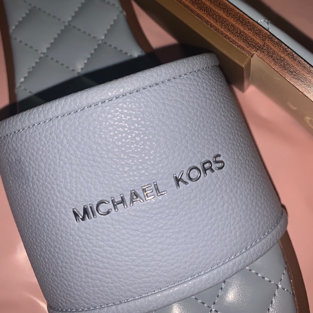 Michael Kors Molly Slide Leather Sandals - Picture 3 of 5